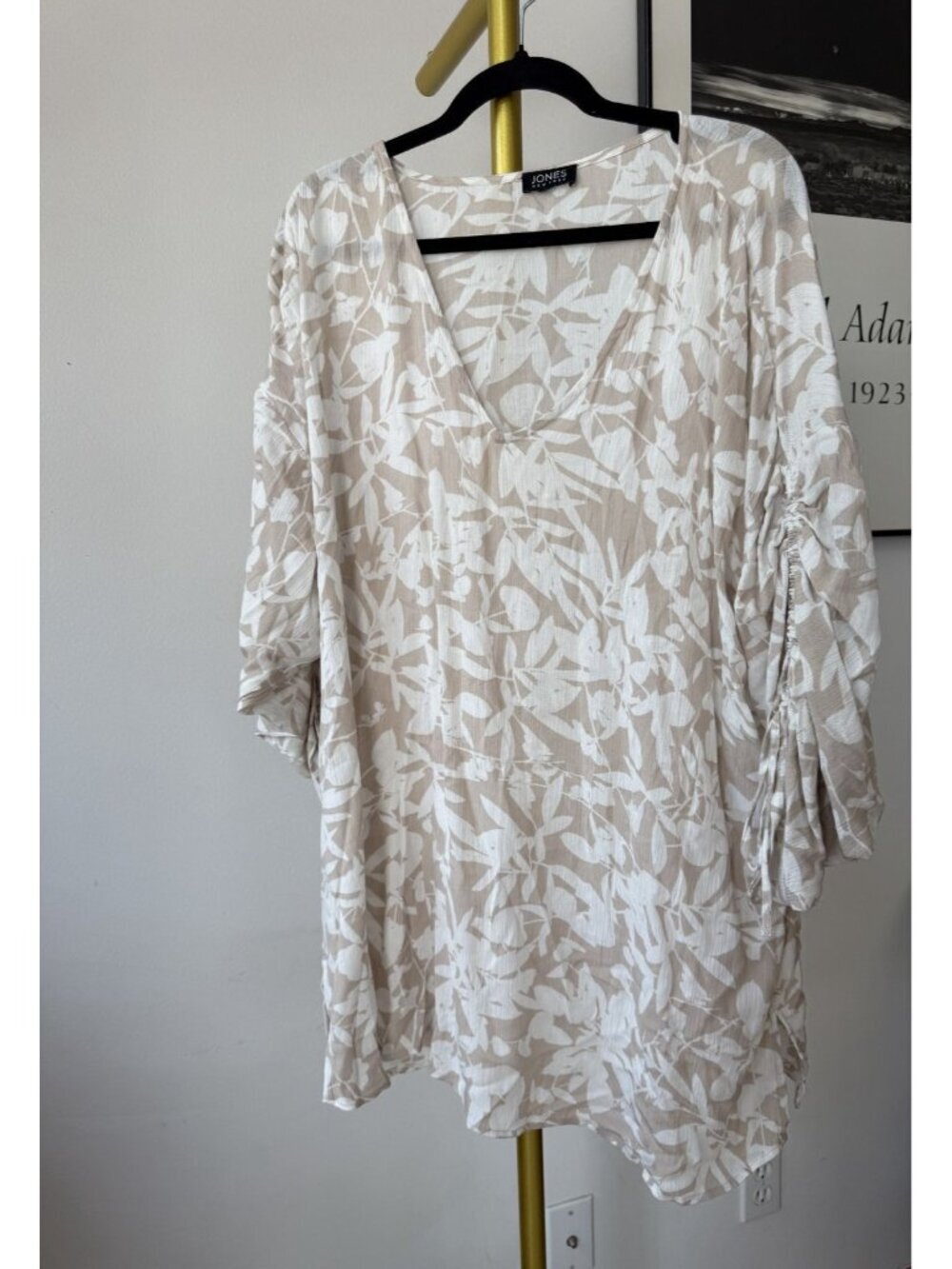 Jones New York XL Shirt Top Floral V Neck 3/4 Sleeve Romantic Flowy